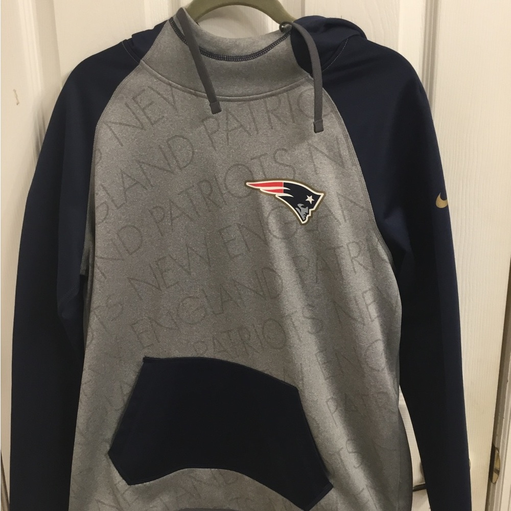 NFL New England Patriots Gray & Navy Pullover Hoodie NIKE